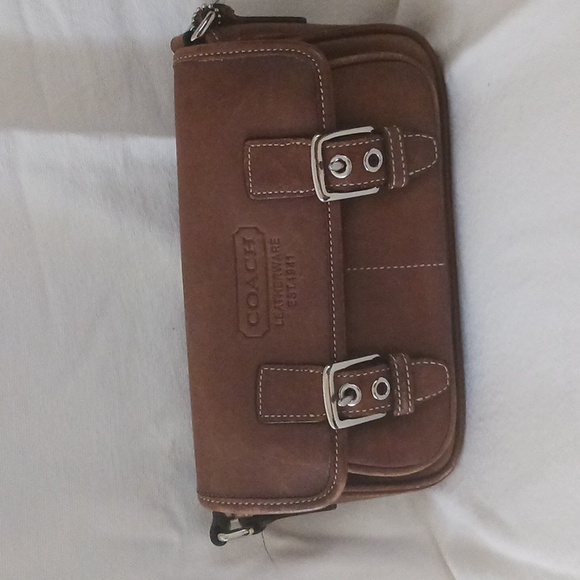 Coach purse - Picture 1 of 3